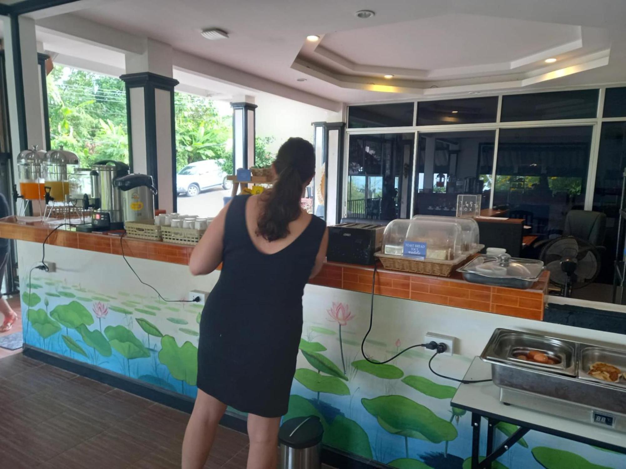 Kata Villa Merit Hill Bungalows Karon Dış mekan fotoğraf